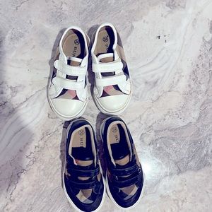 Burberry little boy shoes